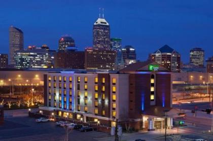 Holiday Inn Express Hotel & Suites Indianapolis Dtn-Conv Ctr Area an IHG Hotel - image 1